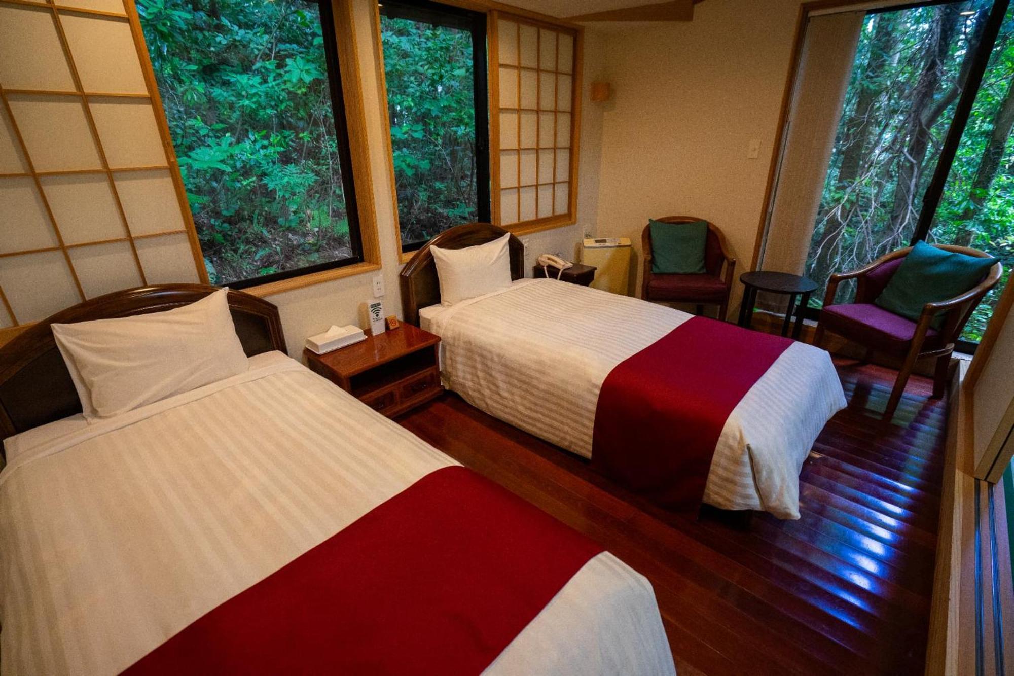 Jomon No Yado Manten Yakushima  Exterior photo